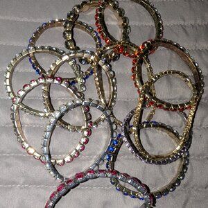 $3 with Bundle ~ Stretchy Rhinestone Bracelet Lot 4721